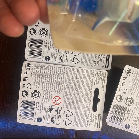 DISNEY LOT! FINDING NEMO AND BUZZ LIGHT YEAR NIB - Picture 3 of 3